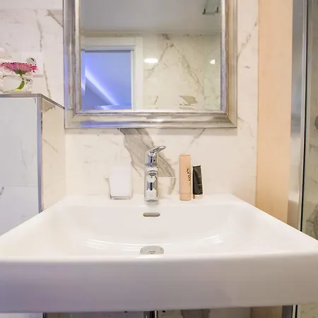 Soleil Luxury Old Town Gæstehus 4*