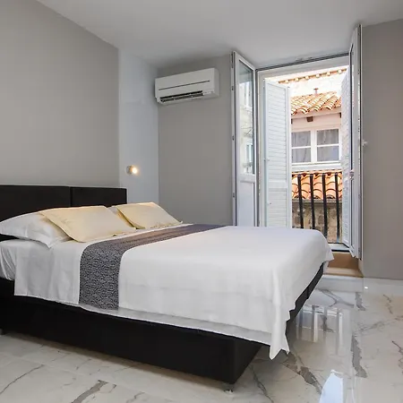 Soleil Luxury Old Town Guest house 4*