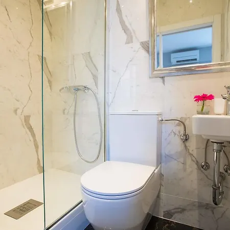 Soleil Luxury Old Town 4*