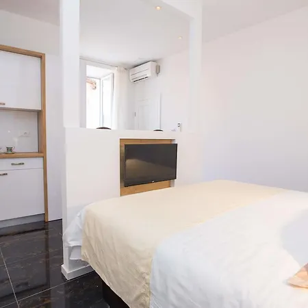 Guest house Soleil Luxury Old Town 4*